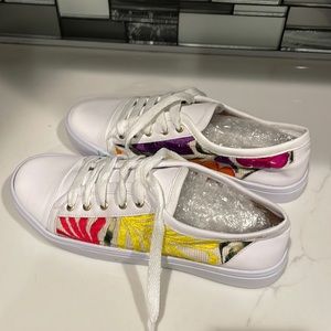 Super cute Sneakers!